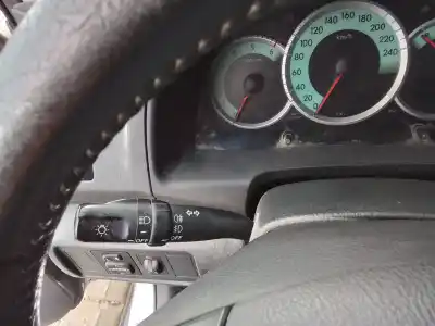 Peça sobressalente para automóvel em segunda mão COMUTADOR DE PISCAS  por TOYOTA COROLLA VERSO (R1) 2ADFHV Referências OEM IAM   
