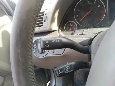 Peça sobressalente para automóvel em segunda mão COMUTADOR DE LUZES por AUDI A4 B6 (8E2) 1.8 T Referências OEM IAM   