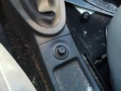Peça sobressalente para automóvel em segunda mão COMUTADOR DE ESPELHOS RETROVISORES por DACIA LOGAN Ambiance Referências OEM IAM   