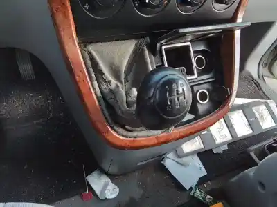İkinci el araba yedek parçası VITES KOLU için KIA CARNIVAL II (GQ) 2.9 CRDi OEM IAM referansları   