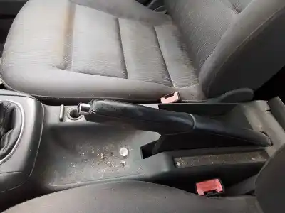 İkinci el araba yedek parçası EL FRENI KOLU için AUDI A4 B5 (8D2) 1.9 TDI OEM IAM referansları   