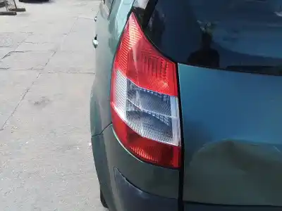 Recambio de automóvil de segunda mano de PILOTO TRASERO IZQUIERDO para RENAULT SCENIC II Authentique referencias OEM IAM 8200493374G  