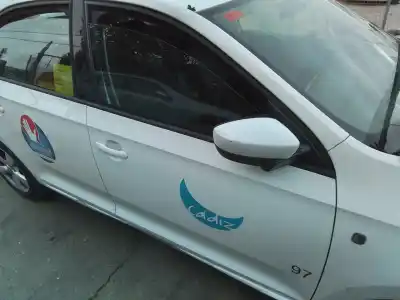 Автозапчасти б/у ДВЕРЬ ПЕРЕДНЯЯ ПРАВАЯ за SKODA RAPID (NH)  ссылки OEM IAM   