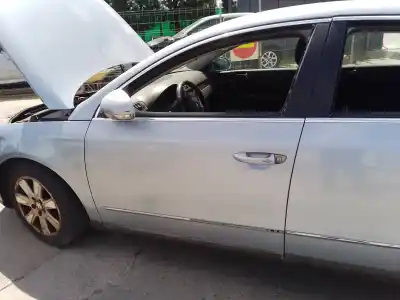 İkinci el araba yedek parçası  için VOLKSWAGEN PASSAT  OEM IAM referansları   