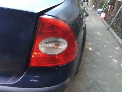 Gebrauchtes Autoersatzteil Heckleuchte Rechts zum FORD FOCUS II SEDÁN (DB_, FCH, DH) 1.6 OEM-IAM-Referenzen   