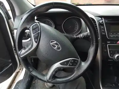 Piesă de schimb auto la mâna a doua VOLAN pentru HYUNDAI I30 (GD) D4FC Referințe OEM IAM   