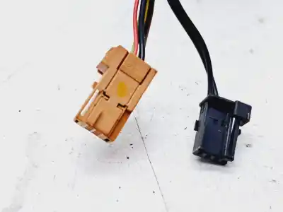 Pezzo di ricambio per auto di seconda mano retrovisore destro per citroen c4 cactus feel riferimenti oem iam e90411054  