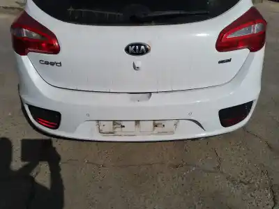 Peça sobressalente para automóvel em segunda mão PARA CHOQUES TRASEIRO por KIA CEED  Referências OEM IAM 86611A2600  