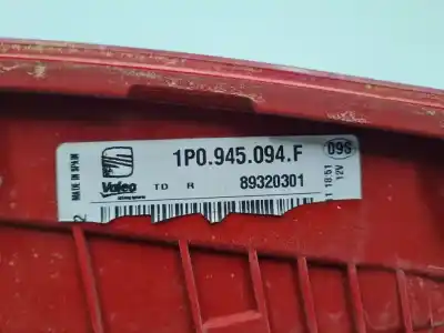 Peça sobressalente para automóvel em segunda mão farolim interior traseiro direito por seat leon (1p1) fr referências oem iam 1p0945094f