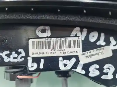 Автозапчасти б/у ВНУТРЕННИЙ ПРАВЫЙ ЗАДНИЙ ФОНАРЬ за FORD FIESTA (CE1)  ссылки OEM IAM H1BB13A602BH  