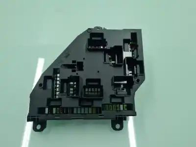 Автозапчасти б/у блок реле/предохранителей за bmw x4 (f26) xdrive 20 d ссылки oem iam 931515102