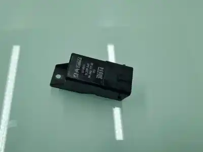 Peça sobressalente para automóvel em segunda mão  por FORD TRANSIT CONNECT  Referências OEM IAM 51299049  