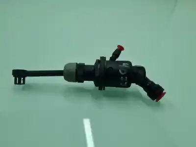 İkinci el araba yedek parçası DEBRIYAJ POMPASI için NISSAN JUKE (F15)  OEM IAM referansları 306101KB0B  