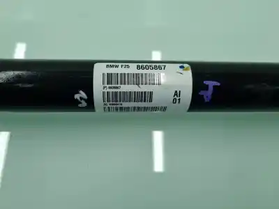 Автозапчастина б/у передня центральна трансмісія для bmw x4 (f26) xdrive 20 d посилання на oem iam 8605867  