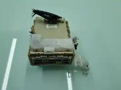 Pezzo di ricambio per auto di seconda mano scatola relè/fusibili per toyota verso (aur2/zgr2) 1.6 comfort riferimenti oem iam 827300f320  