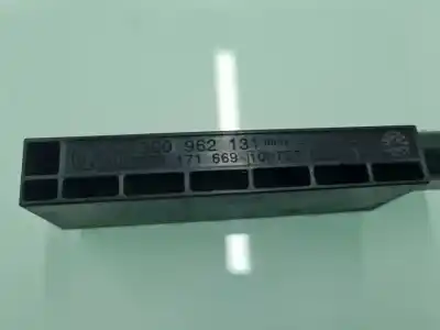 Gebrauchtes Autoersatzteil  zum VOLKSWAGEN TOURAN (5T1)  OEM-IAM-Referenzen 5Q0962131  