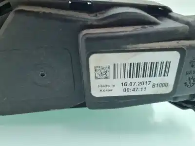 Second-hand car spare part accelerator pedal for kia sportage iv (ql, qle) 1.7 crdi oem iam references 