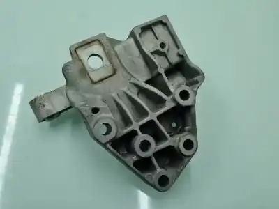 Second-hand car spare part engine support for land rover evoque prestige oem iam references ej326p096aa  