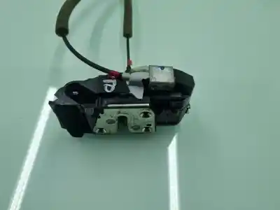 Peça sobressalente para automóvel em segunda mão fechadura da porta traseira direita por nissan qashqai (j11) acenta referências oem iam 