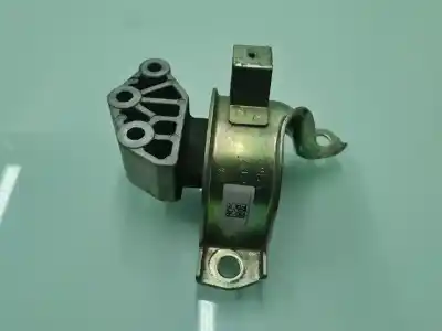 Second-hand car spare part engine support for abarth nuova 500 (150) 595 oem iam references 005189136000