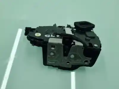 Pièce détachée automobile d'occasion serrure de porte arrière droite pour volkswagen t-cross advance références oem iam 10a839016