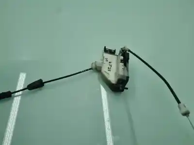 Pezzo di ricambio per auto di seconda mano serratura porta anteriore destra per citroen c3 collection riferimenti oem iam 732308