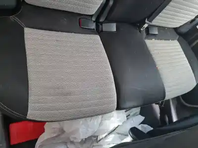 Pezzo di ricambio per auto di seconda mano sedile posteriore centrale per fiat qubo (300) trekking riferimenti oem iam   
