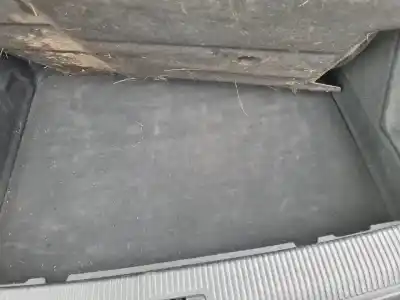 Автозапчастина б/у ОББІВКА БАГАЖНИКА для AUDI Q3 (8UB, 8UG)  Посилання на OEM IAM   