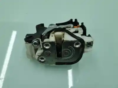 Автозапчастина б/у замок передній праві двері для mitsubishi l 200 (ka0/kb0) inform doppelkabine 4wd посилання на oem iam 5715a482  
