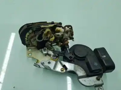 Автозапчасти б/у замок левой передней двери за toyota rav 4 (a2) 2.0 d-4d executive 4x4 (2003->) ссылки oem iam   