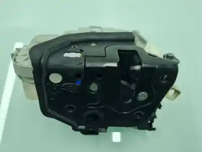 Second-hand car spare part left front door lock for audi a3 (8v) ambiente oem iam references 8x1837015  
