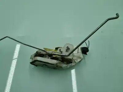 Second-hand car spare part front right door lock for mitsubishi montero (v60/v70) 3.2 di-d all-four oem iam references 