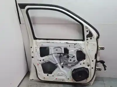 Автозапчасти б/у левая передняя дверь за nissan navara pick-up (d40m) king cab le 4x4 ссылки oem iam   