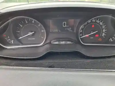 Piesă de schimb auto la mâna a doua ceas bord pentru peugeot 208 1.0 vti referințe oem iam 9813848780