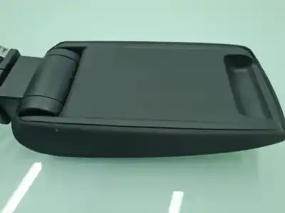 Автозапчастина б/у центральний подлокник для audi q3 (f3b) 35 tdi advanced посилання на oem iam 83a864283  