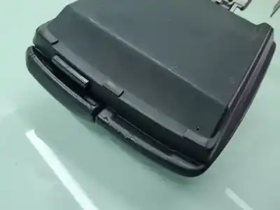 Автозапчасти б/у центральный подлокотник за audi q7 (4l) 3.0 v6 24v tdi ссылки oem iam 4l1864207  