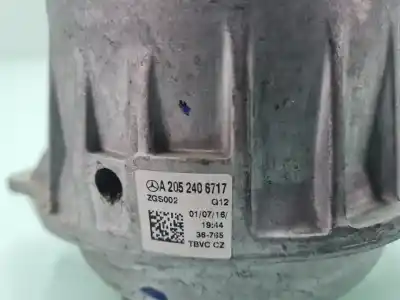 Pièce détachée automobile d'occasion SUPPORT MOTEUR DROIT pour MERCEDES-BENZ CLASE C (W205) LIM.  Références OEM IAM A2052406717  