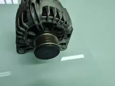 Автозапчастина б/у генератор для renault captur dynamique посилання на oem iam 231007865r  