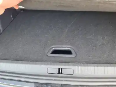 Peça sobressalente para automóvel em segunda mão estofamento da mala por citroen c4 pure tech 130 cv / 96 kw referências oem iam t98313440zd