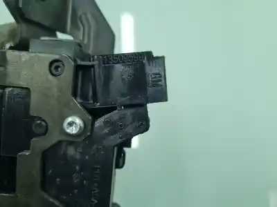 Second-hand car spare part trunk lock for opel zafira (c) expression start/stop oem iam references 13509599  