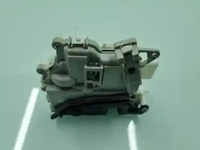 Автозапчастина б/у замок дверей заднього лівого для audi q2 (gab) 30 tdi design посилання на oem iam 8k0839015  