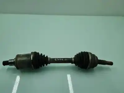 Автозапчастина б/у передня ліва трансмісія для toyota rav 4 (a2) 2.0 d-4d executive 4x4 (2003->) посилання на oem iam da84l  