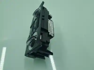 Peça sobressalente para automóvel em segunda mão comando de sofagem (chauffage / ar condicionado) por audi a3 sportback (8p) 2.0 tdi referências oem iam 8p0820043bm