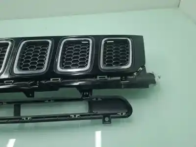 Автозапчастина б/у передня решіта для jeep compass ii limited 4x2 посилання на oem iam 11601880001  