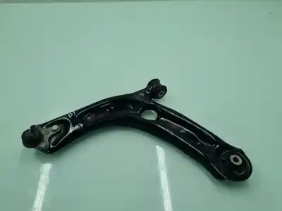 Peça sobressalente para automóvel em segunda mão braço de suspensão inferior esquerdo dianteiro por audi q3 (f3b) 35 tdi advanced referências oem iam 3q0407151s