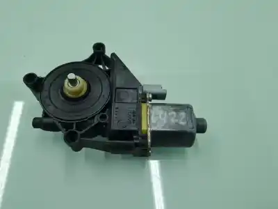 Piesă de schimb auto la mâna a doua motoras macara geam fata dreapta pentru peugeot 208 1.0 vti referințe oem iam 9674254380