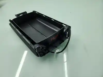 Автозапчастина б/у центральний подлокник для ds 7 crossback performance line посилання на oem iam 9810631877  