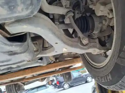 Автозапчастина б/у передній лівий нижний рычаг підвіски для ssangyong actyon 200 xdi посилання на oem iam 
