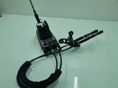 Pièce détachée automobile d'occasion levier pour seat ateca style * références oem iam 3q0711049ag  