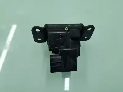 Peça sobressalente para automóvel em segunda mão FECHADURA DO MALA por SSANGYONG TIVOLI  Referências OEM IAM   